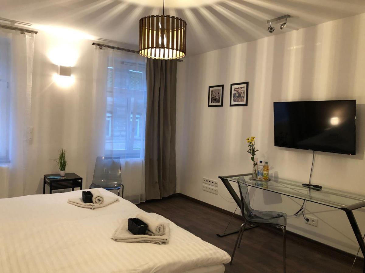 New Private Rooms Fürth 외부 사진